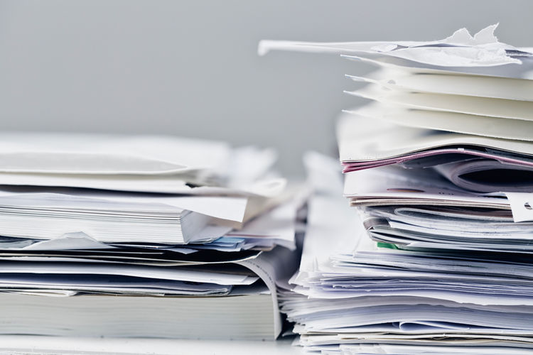 messy-stack-of-office-documents---51561134_XXXLarge-1200pxW_adc1e075
