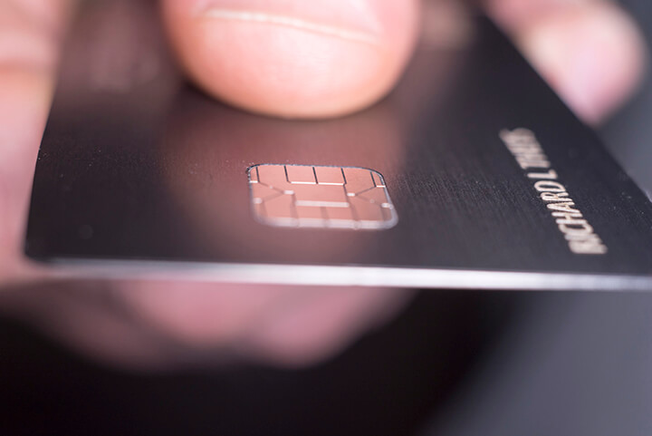close-up-credit-card