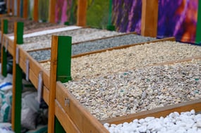 mulch-stone-retail-display