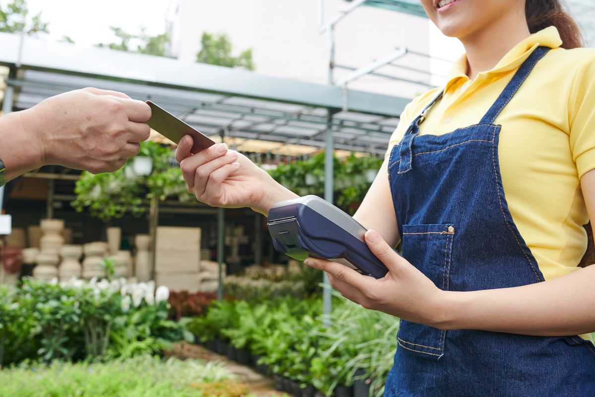 How Line Busting Solutions Help Garden Centers Reduce Checkout Lines